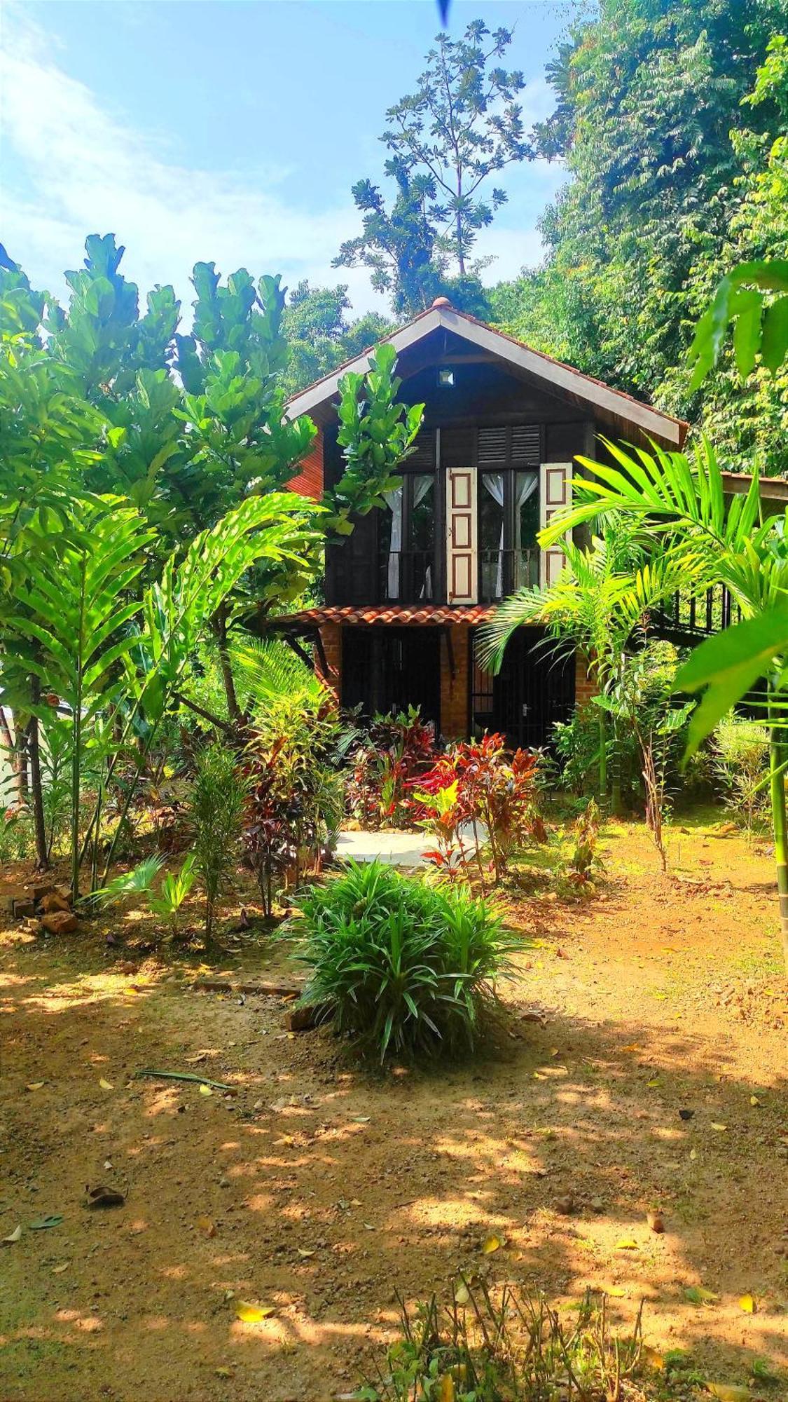 珍南海滩S'Ekar Pinang Langkawi住宿加早餐旅馆 外观 照片